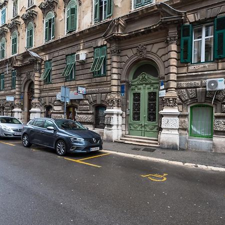 Centar Apartments Rijeka Extérieur photo