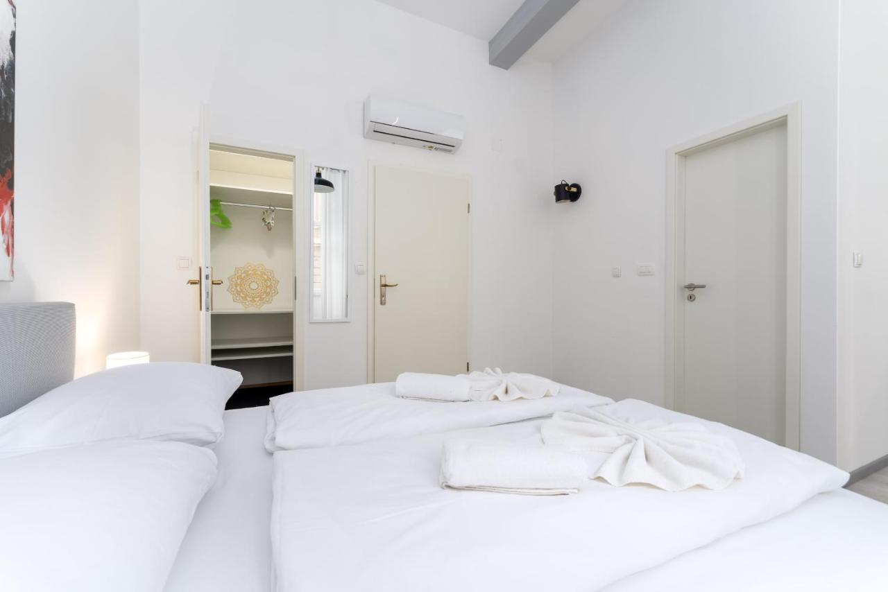 Centar Apartments Rijeka Extérieur photo